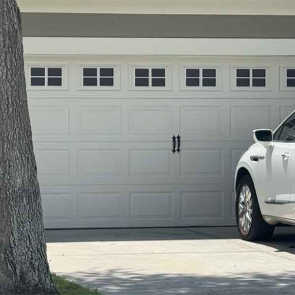 Lake Sawyer South - Garage Door Style 7